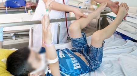 Bệnh lý Hemophilia thường di truyền cho con trai